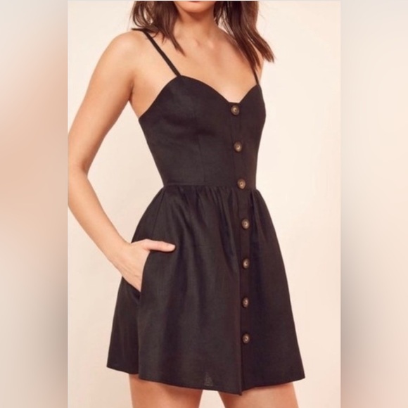 Reformation Dresses & Skirts - Velma Reformation black linen dress size 4